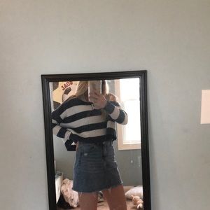 Blue and white American Eagle outfitters sweater